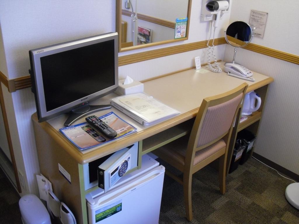 Toyoko Inn Tokyo Shinagawa Aomono-Yokocho-Eki Extérieur photo